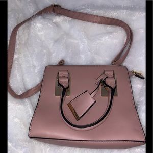 Call it spring purse 👜
